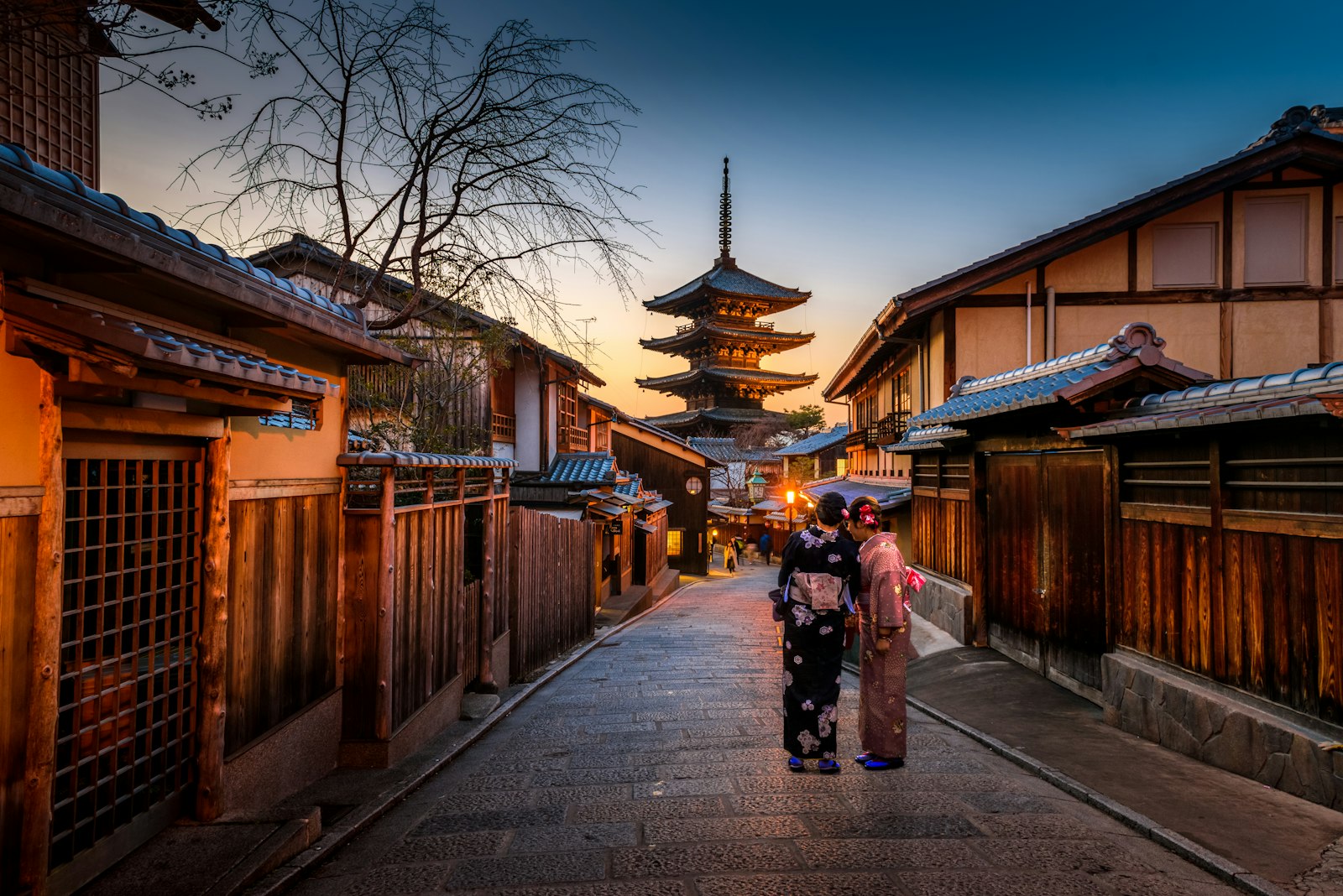 The Hidden Temples of Kyoto: A Slow Travel Guide